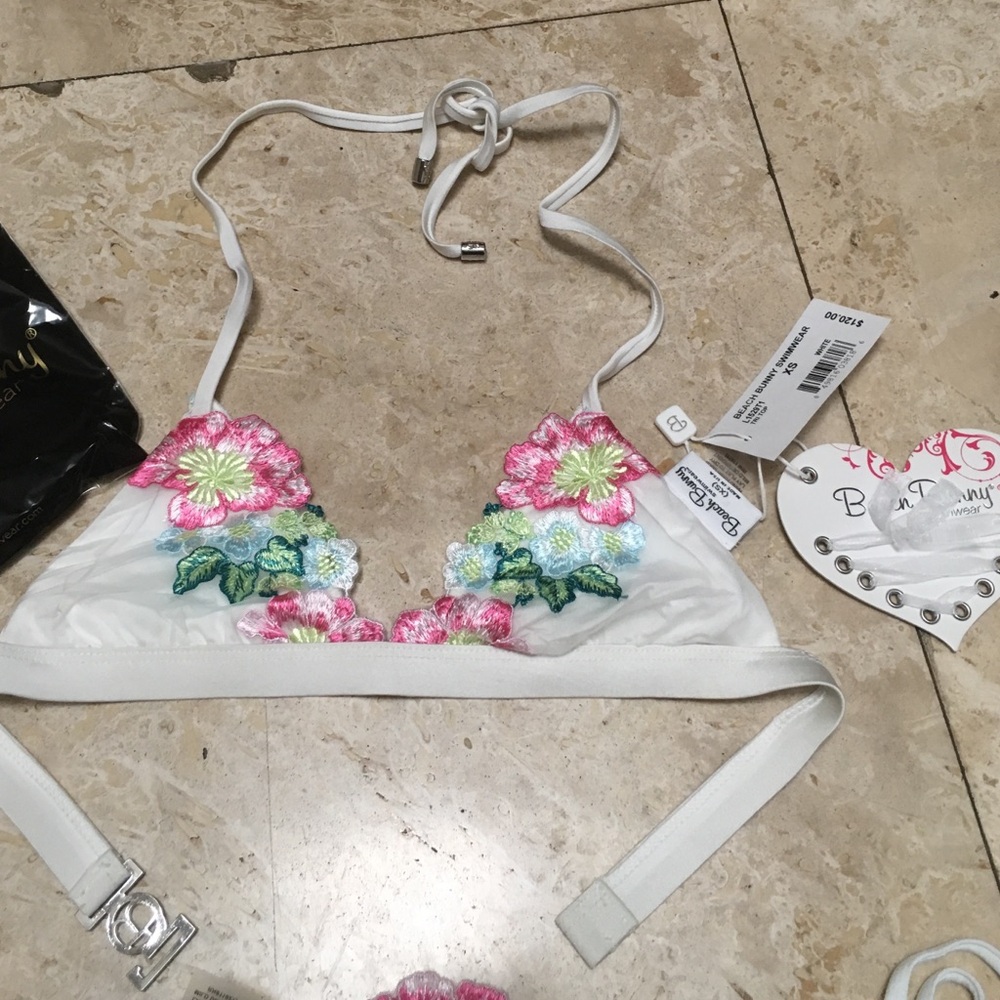 Beach Bunny White Floral Embroidered Bikini - Picture 2 of 4